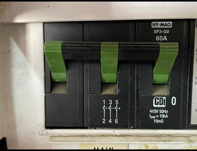 INDUSTRIAL PROPERTY TO RENT IN HENNOPSPARK